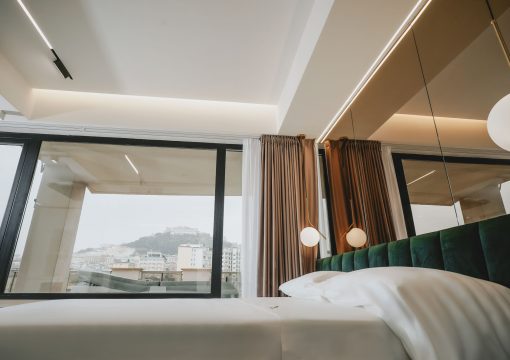 Suite con Terrazza e Jacuzzi Esterna