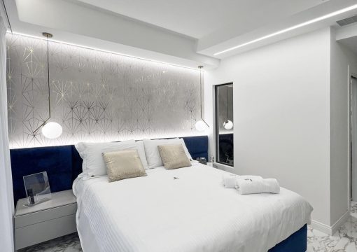 Junior Suite con Terrazza e Jacuzzi Esterna Blue