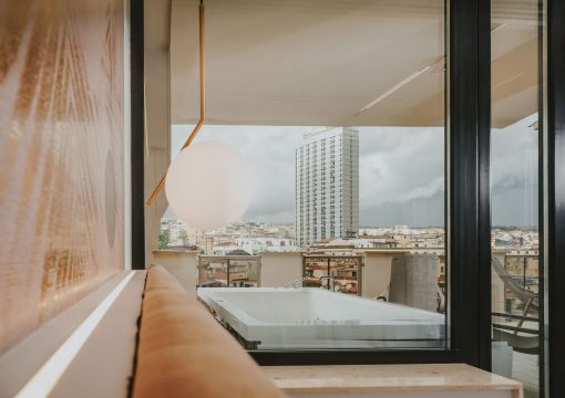Junior Suite con Terrazza e Jacuzzi Esterna Yellow