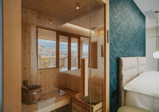 Suite con Sauna, Terrazza e Jacuzzi Esterna