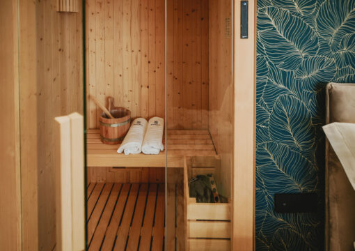 Suite with Sauna, Terrace and Outdoor Jacuzzi